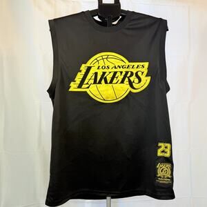 Ultra Game Men's Los Angeles Lakers Lebron James #23 Sleeveless Shirt L